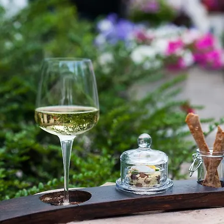 Relais Alberti Hotel