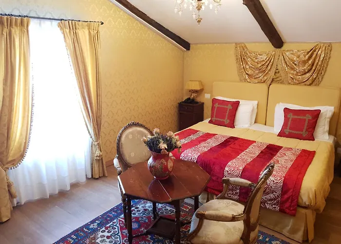 Relais Alberti Hotel 4*