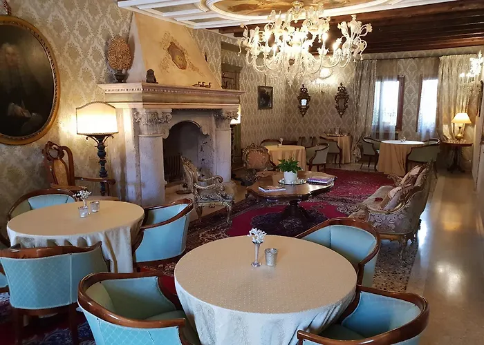 Relais Alberti Hotel 4*