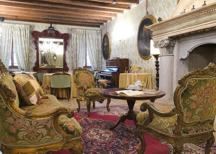 Relais Alberti Hotel 4*